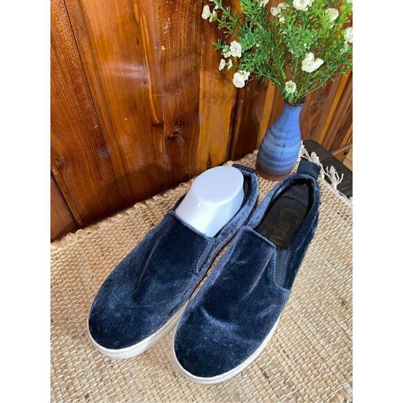 Sam Edelman Circus velvet blue slip on sneakers - Picture 1 of 9